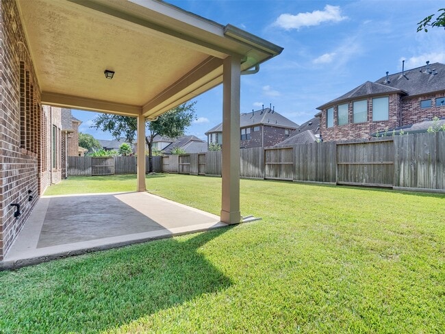 Building Photo - 28003 Iberville Glen Dr