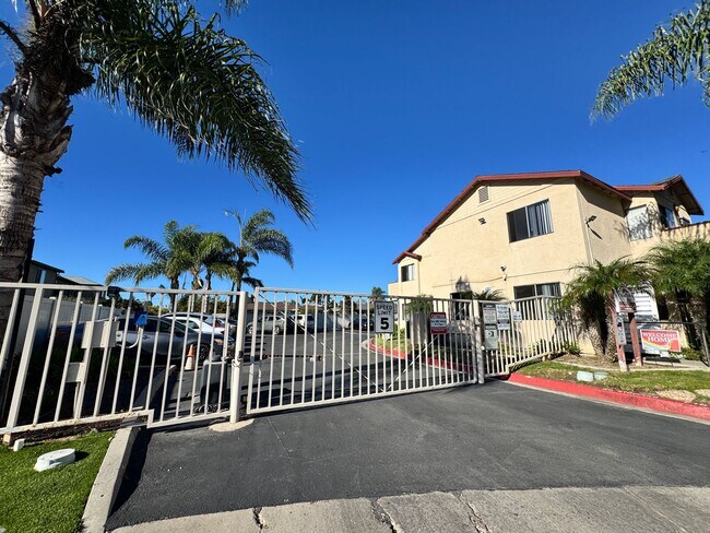 Building Photo - 1 Bedroom, 1 Bath - 55+ Senior Living Comm...