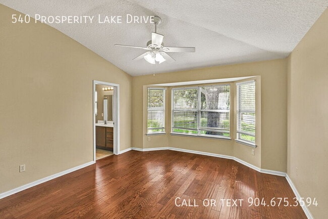 Building Photo - 540 Prosperity Lake Dr