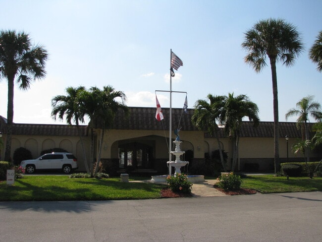 Building Photo - 2600 S Kanner Hwy