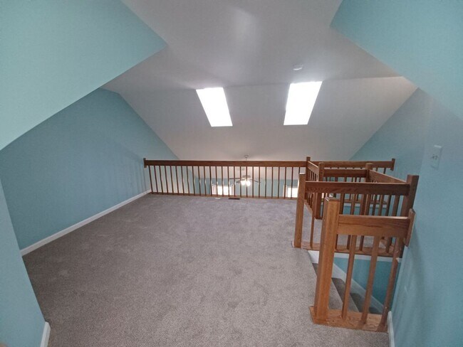 Building Photo - 8028 Valleys Crest Ct