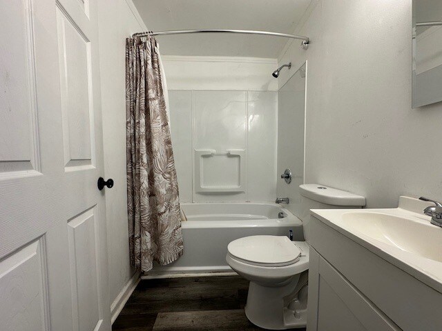 Building Photo - 1004 Grace St