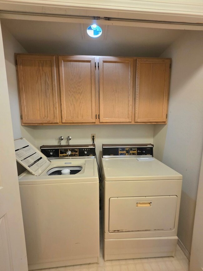 Building Photo - 4718 SW 314th Pl