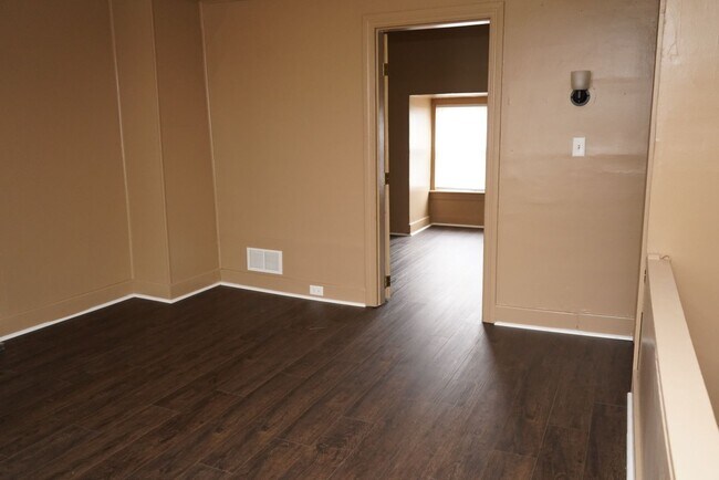 Building Photo - 261 S Belvidere Ave