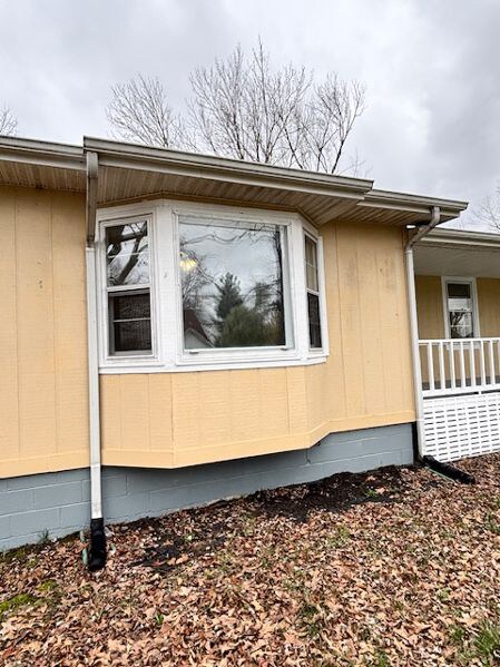 Building Photo - 303 Willow St