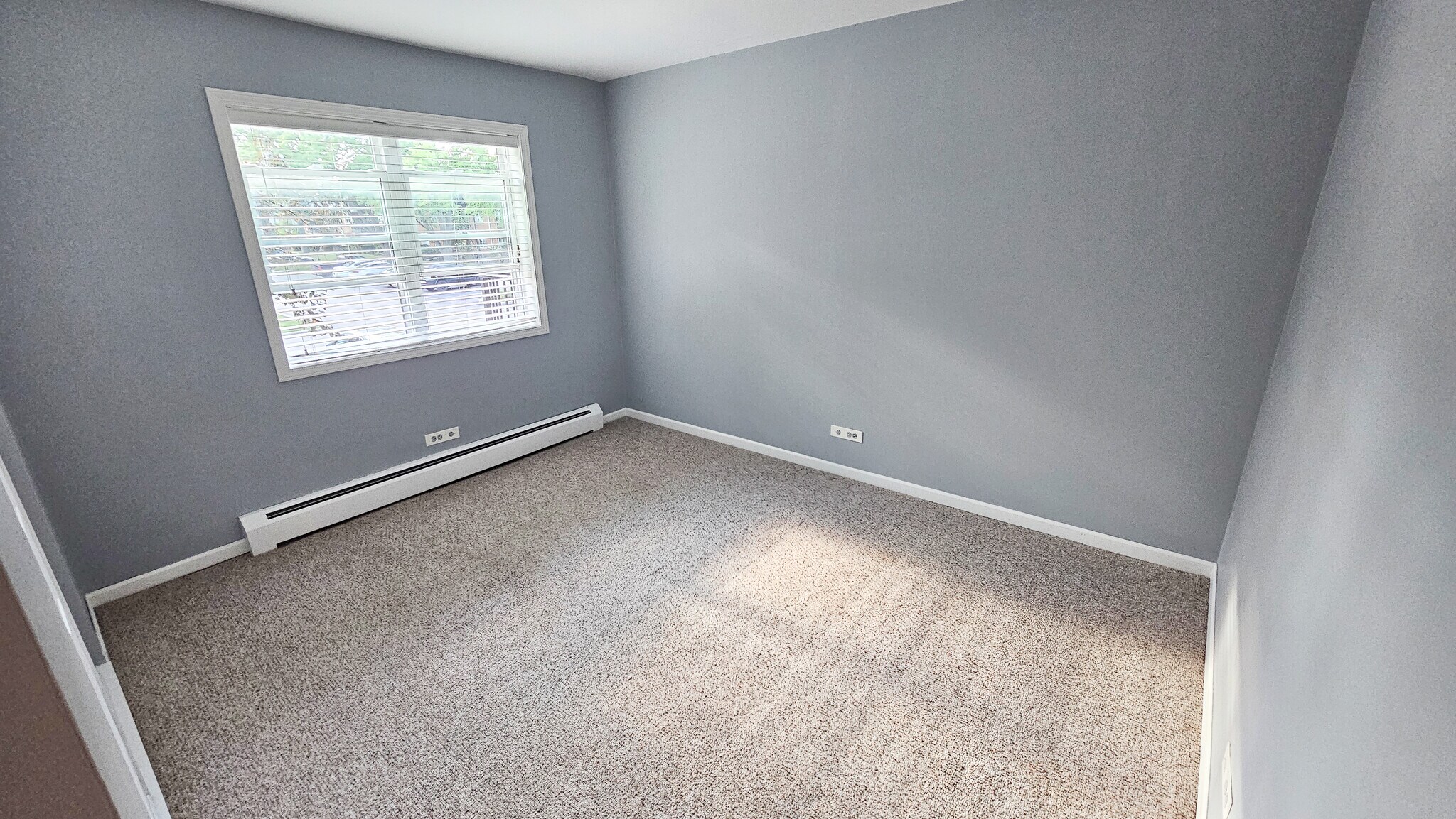 Second Bedroom - 110 N Lincoln Ln