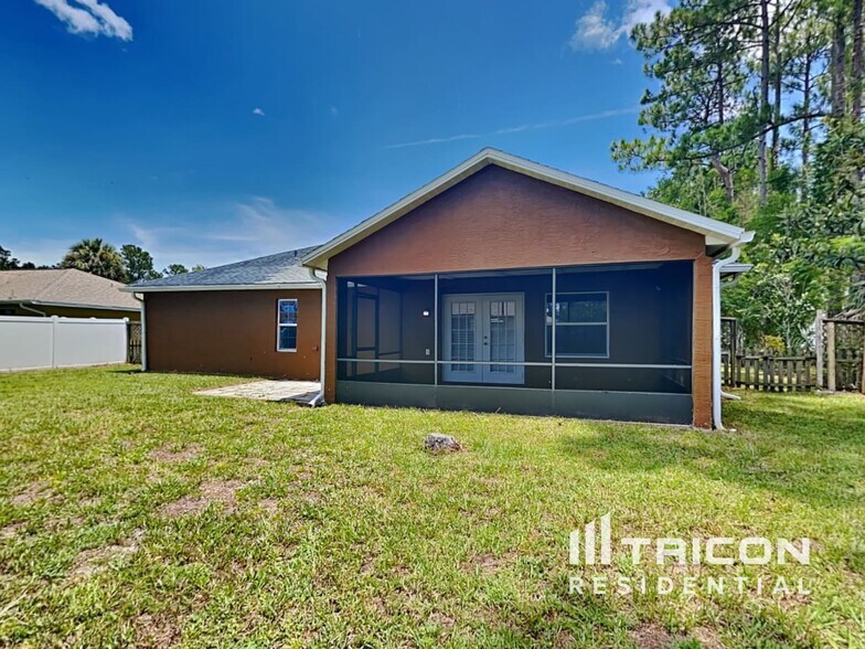 Building Photo - 24 Pineland Ln