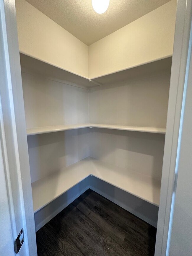 Building Photo - *Pre-leasing* Four Bedroom | Two Bath Home...