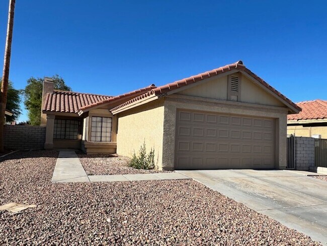 Building Photo - Fabulous 3 bedroom  Home