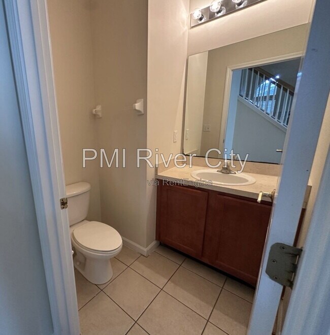 Building Photo - 3553 Silver Bluff Blvd