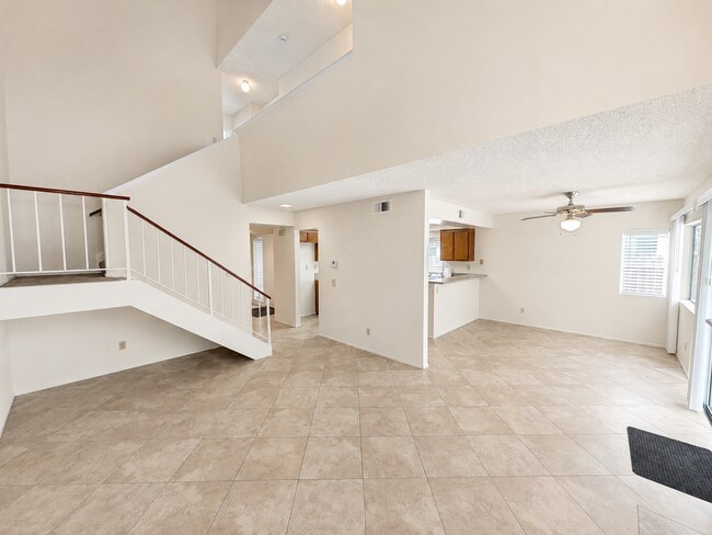 Building Photo - 3727 Mesa Oak Ln