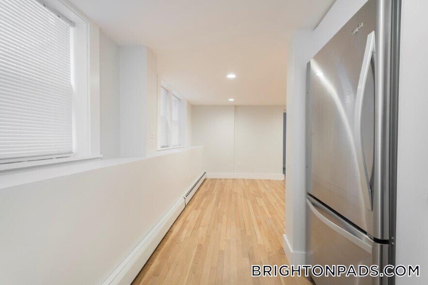 Building Photo - 35 South St