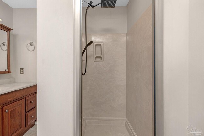 Building Photo - 10033 Via Grande