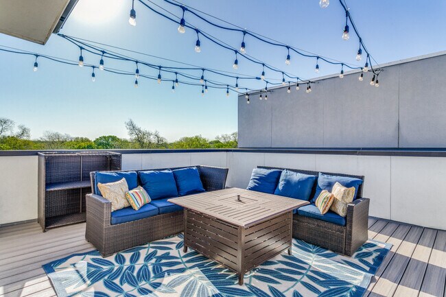 Full private rooftop - 5914 Lindell Ave