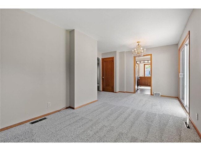 Building Photo - 6244 Humboldt Ave S