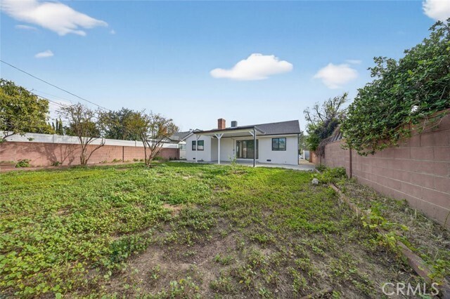 Building Photo - 15753 Cohasset St