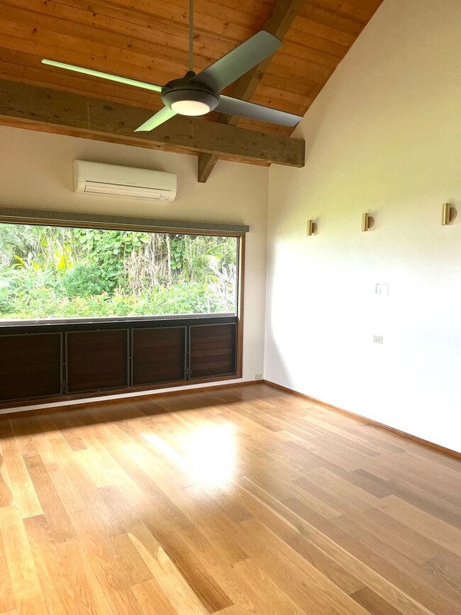 Building Photo - 49-51 Kamehameha Hwy