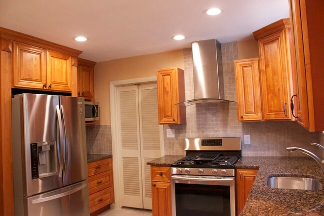 Building Photo - 5120 41st St NW