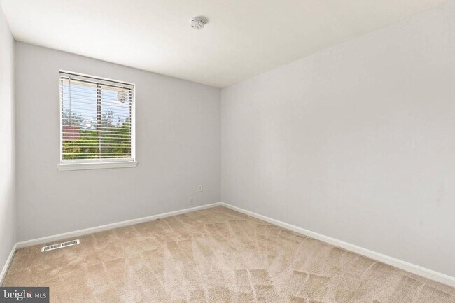 Building Photo - 7138 Talisman Ln