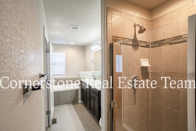 Building Photo - 10758 Saco Dr
