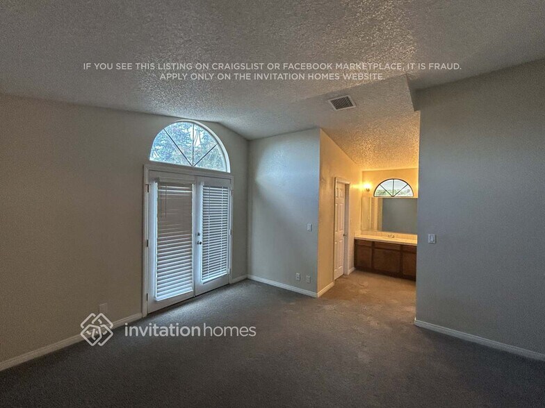 Building Photo - 4763 W Ave L8