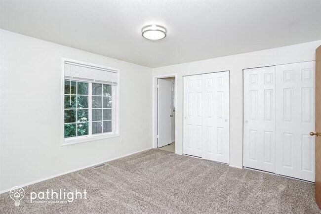 Building Photo - 32306 18Th Avenue Sw