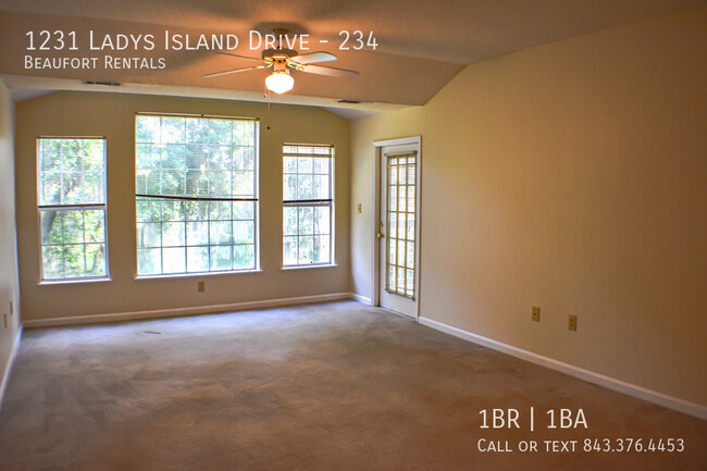 Building Photo - 1231 Ladys Island Dr