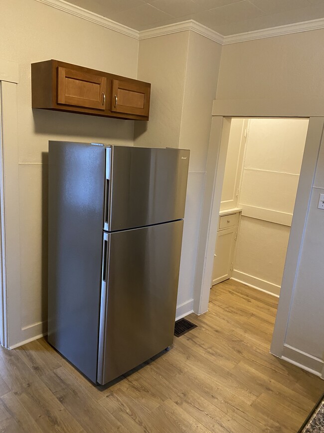 Pantry has extra storage - 3311 Lincoln Ave