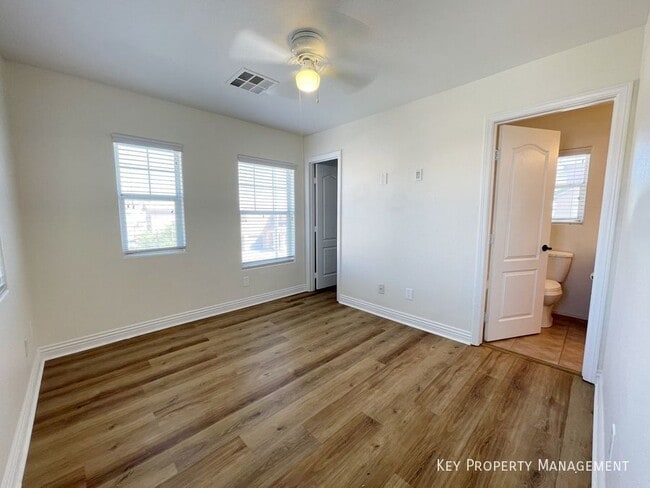 Building Photo - 2913 Big Mountain Ave