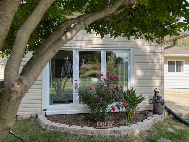 Building Photo - 535 W Berkley Ln