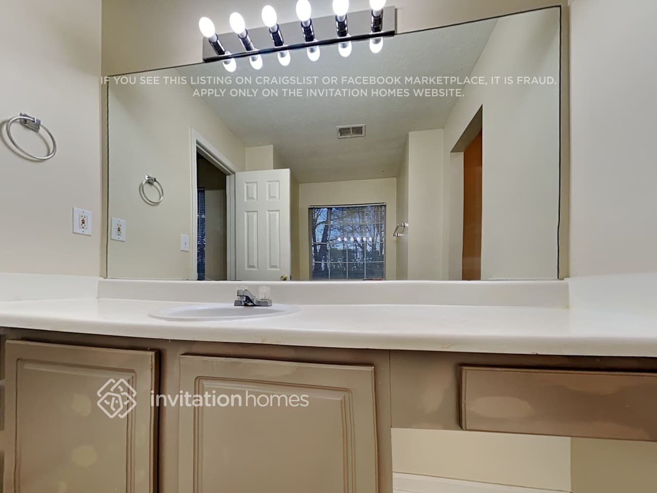 Building Photo - 151 Greenleaf Dr