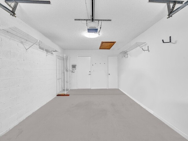 Building Photo - 4785 Quailwood Terrace