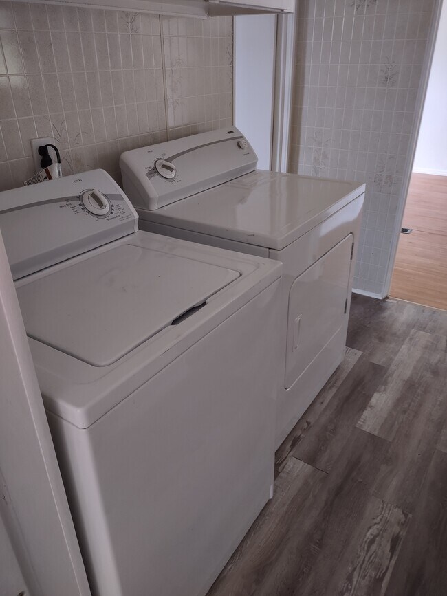 WASHER & DRYER INSIDE HOME - 6520 Sun Country Dr