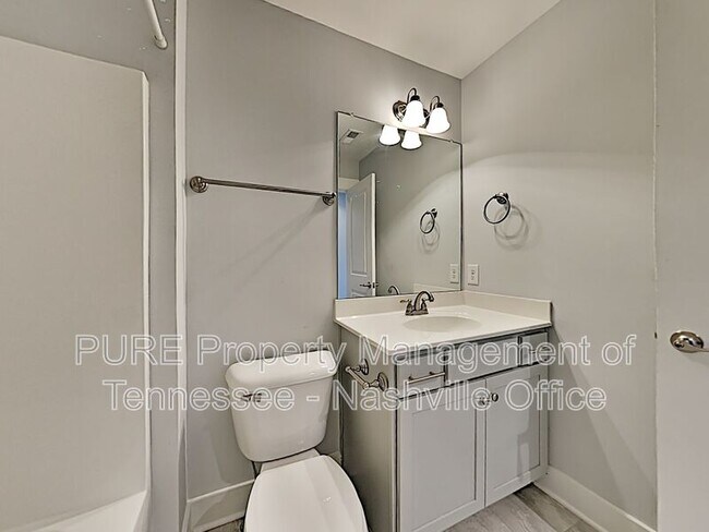 Building Photo - 4050 Gracious Dr