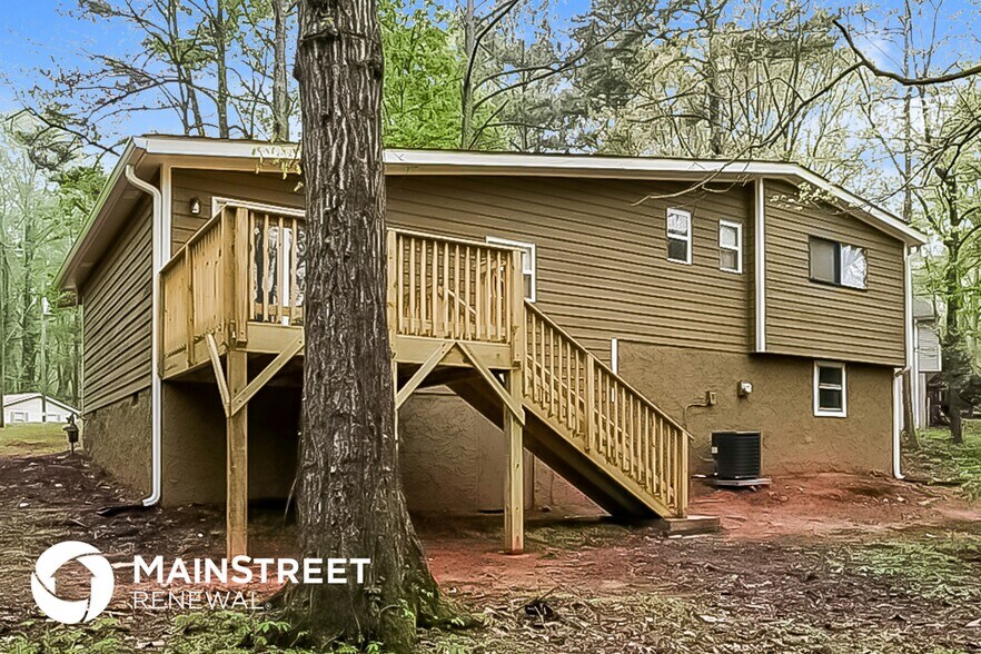 Building Photo - 3740 Jr Ln