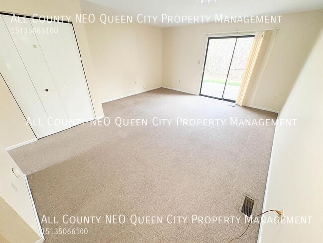 Building Photo - 2745 Brookshire Ln
