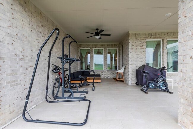 Building Photo - 713 Leeward Pass