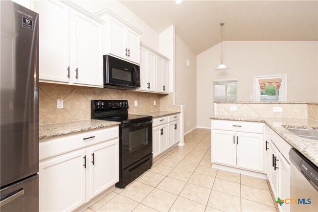 Building Photo - 5409 Rimes Ct