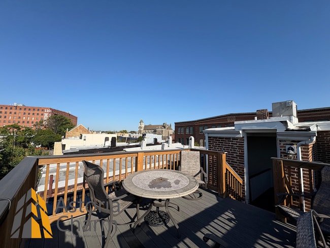 Building Photo - Backyard Fire Pit, Rooftop Terrace, and Mo...