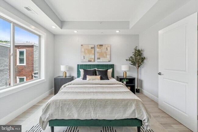 Building Photo - 2401 N 2nd St