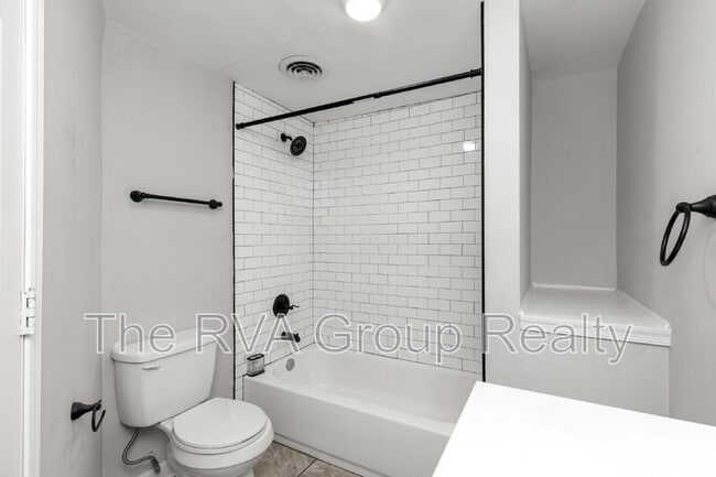 Building Photo - 1317 N 22nd St