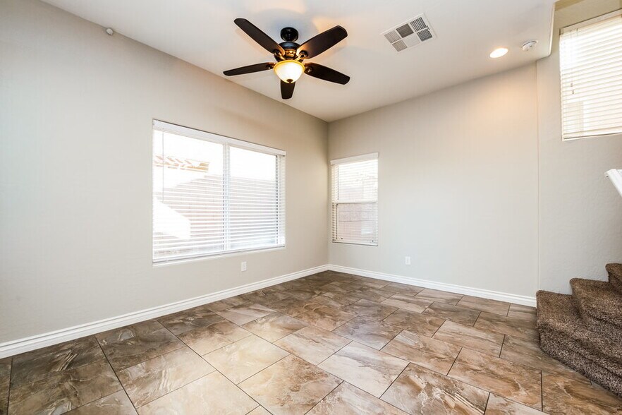 Building Photo - 4505 Harbison Canyon Ct