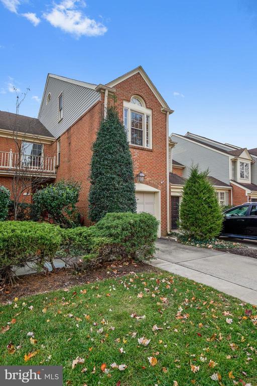 Building Photo - 1821 Duffield Ln