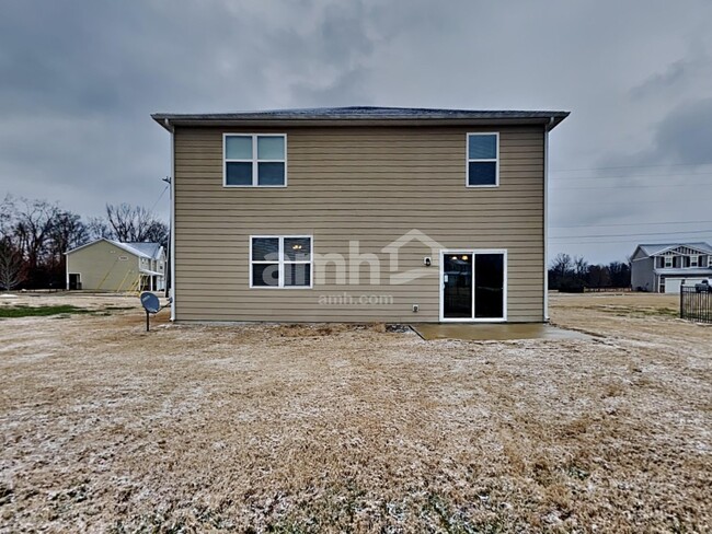 Building Photo - 613 Drema Ct