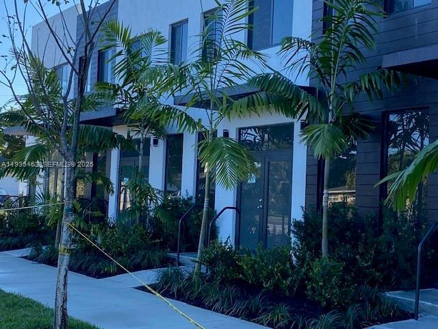 Building Photo - 27100 SW 142nd Pl