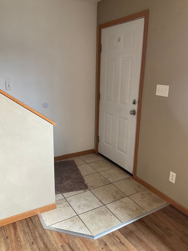 Building Photo - 139 Northtowne St