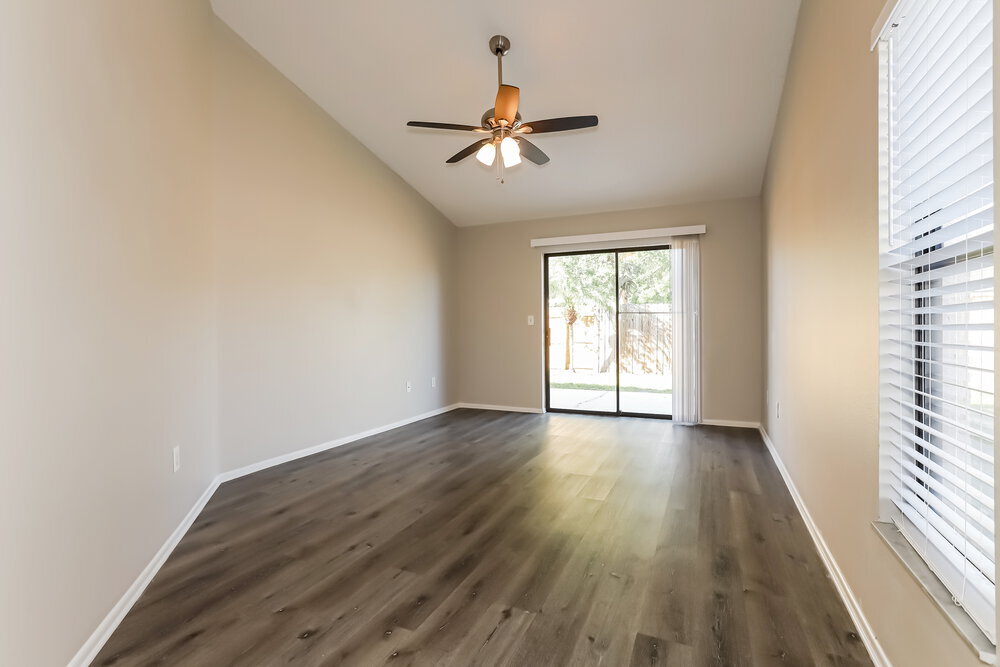 Building Photo - 11504 Smokethorn Dr