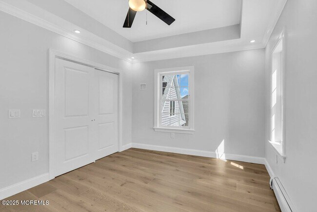 Building Photo - 141 Vanard Dr