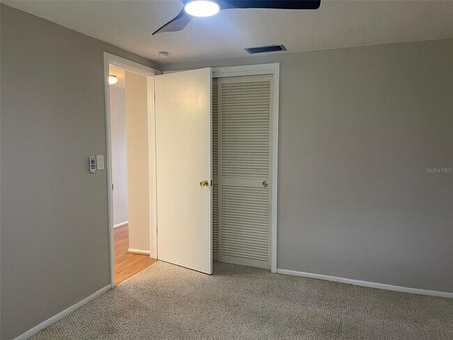 Building Photo - 3704 Haven Dr