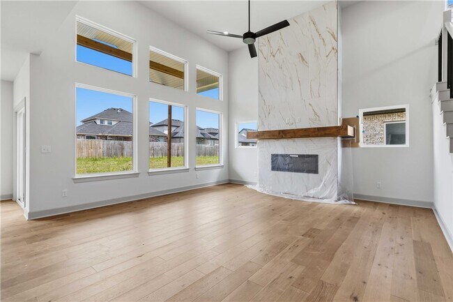 Building Photo - 1071 Whistler St